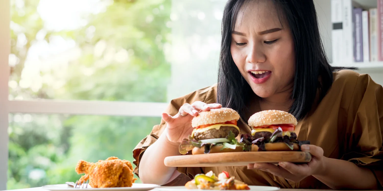 Mulher com Burgers